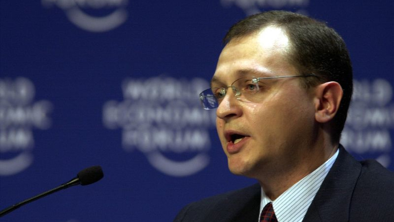 Сергей Владиленович Кириенко, видимо, – реинкарнация советского наркома Анастаса Ивановича Микояна: при любом режиме находится в верхних слоях власти