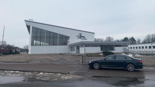  Московский конный завод № 1, основанный Владимиром Лениным, стал известен разведением орловских рысаков.