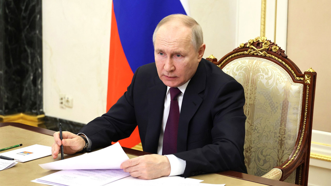 Путин заморозит налоговые договоры с «недружественными» странами в июне