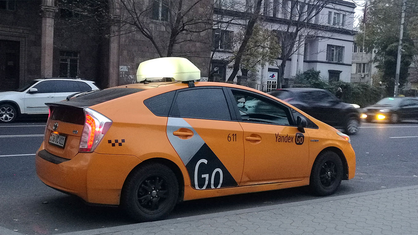 Изучаем наличие Яндекс Такси в Крыму