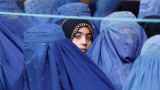 Талибы запретили женщинам работать в неправительственных организациях