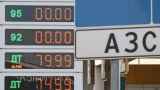 Росстат зафиксировал один из сильнейших за 10 лет скачков розничных цен на бензин 