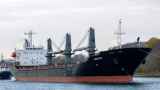 Россия не удержала блокаду: первое судно с зерном вышло из черноморского порта Украины