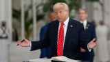 Трамп анонсировал новые пошлины для не успевших заключить торговые сделки стран