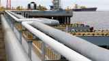 Крупнейший нефтяной порт России на Балтике остановил работу после налета БПЛА