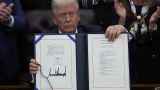 Трамп подписал закон о финансировании правительства и завершил самый длинный шатдаун в истории США