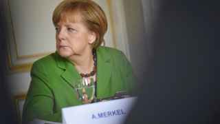 Канцлер Германии Ангела Меркель требует ответов.