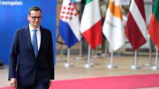Премьер-министр Польши Матеуш Моравецкий на саммите ЕС в Брюсселе