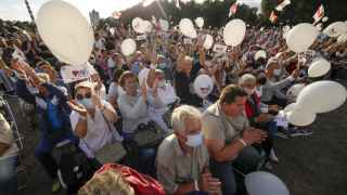Правозащитная организация «Вясна» заявила, что на улицы вышли не менее 63 тысяч человек.