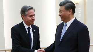 Госсекретарь США Энтони Блинкен и председатель КНР Си Цзиньпин