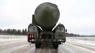 Российская мобильная система запуска межконтинентальных баллистических ракет «Тополь-М».