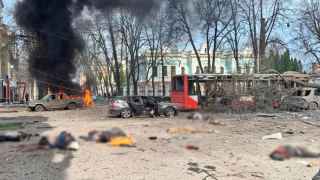 Последствия российского удара по Сумам в апреле, когда погибло более 30 человек