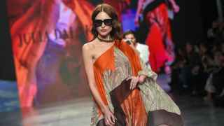 Один из старейших участников московской Недели моды — бренд Julia Dalakian дизайнера Юлии Далакян.