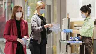 Количество заболевших коронавирусом в России превысило 1 миллион