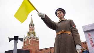 Нынешнее российское руководство возвращается к риторике, которую использовал Советский Союз в своей борьбе с нацистской Германией, оправдывая вторжение в Украину в 2022 году борьбой с «неонацистами у власти».