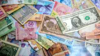 Российские компании меняют валютные портфели