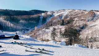 В башкирском Абзаково тоже катаются с ноября. 22-25 ноября здесь прошел этап Кубка России по сноуборду.