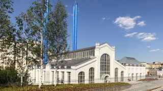 Дом культуры ГЭС-2 откроется только в декабре, но уже стал полноценным участником московской и мировой культурной жизни