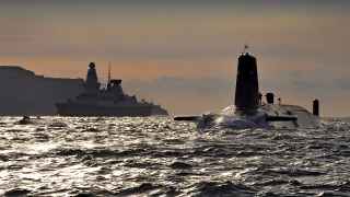 Атомная подводная лодка HMS Vanguard ВМС Великобритании