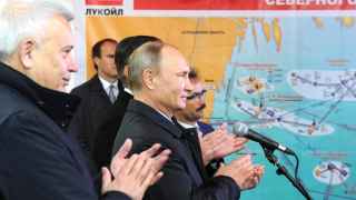 Владимир Путин так и не понял то, что очевидно любому нефтянику: он как продавец гораздо больше заинтересован в покупателях, чем они в нем