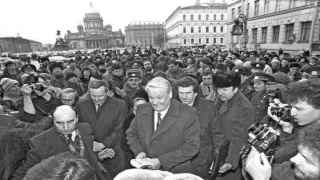 Найдите на снимке Владимира Путина