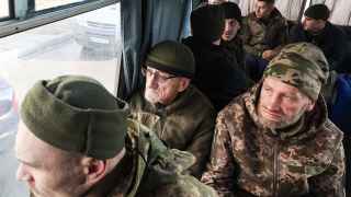 Украинские военнопленные в Мелитополе
