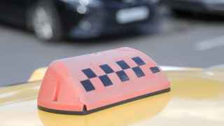 Похоже, чиновники выбрали не шашечки, а ехать 