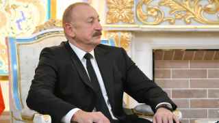 Ильхам Алиев чувствует себя полным хозяином положения