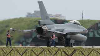 Истребитель F-16