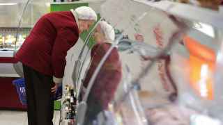 Россияне, особенно малообеспеченные, пока не видят замедления роста цен