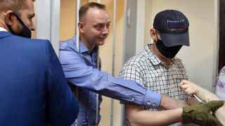 Ивану Сафронову грозит до 20 лет лишения свободы, если его признают виновным в государственной измене в закрытом судебном заседании.