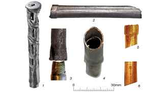 Фрагменты артефактов из майкопского кургана. 1 – перфорированный серебряный наконечник трубки, который, предположительно, брали в рот