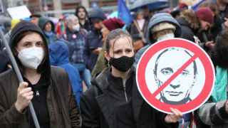 Российские релоканты могут гораздо больше, чем просто митинговать против Путина