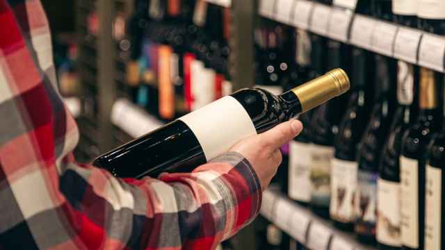 Import Wine in Russia