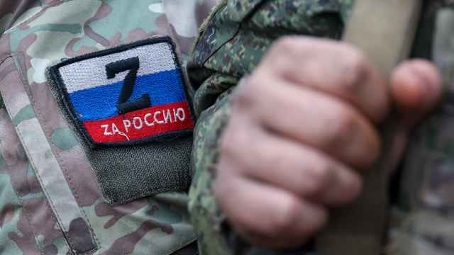 Кремль поручил регионам подготовить тысячи участников войны для госслужбы