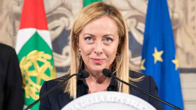 Giorgia_Meloni_Quirinale_2022_cropped-3.jpg