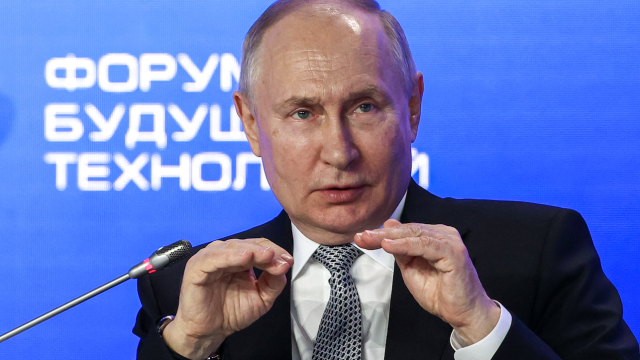 Putin demanded that scientists urgently create technologies instead of Western ones